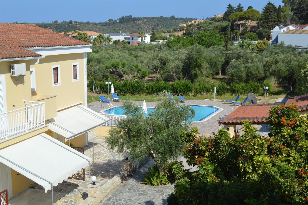 Panagiotis I & II Stds And Apts Циливи Екстериор снимка